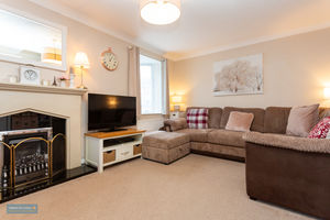 Sitting Room- click for photo gallery